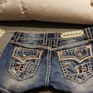 Rock revival shorts sz 27